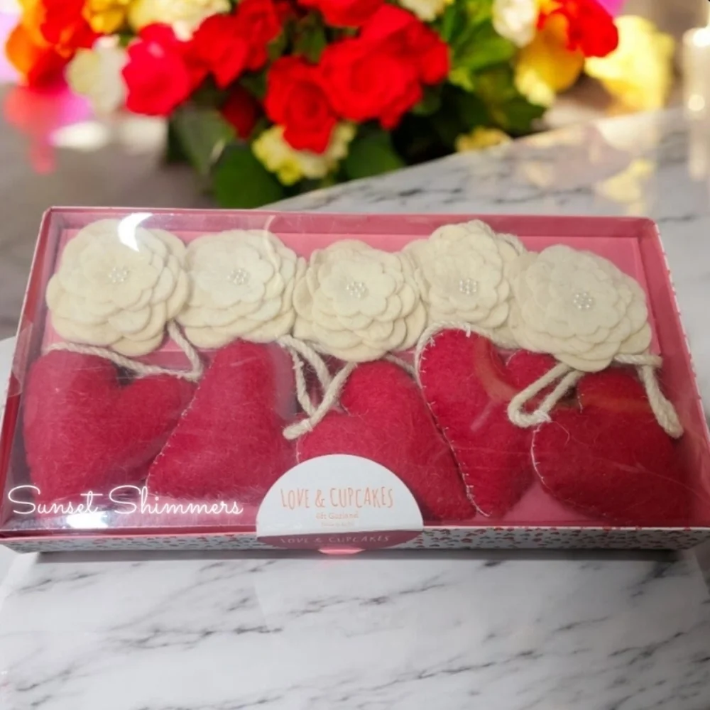 6ft Felt Hearts & Roses Beaded Valentines Day Garland Decor Love & Cupcakes New